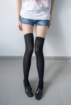 (Cánh đồng gió)_NO.113_Quần short denim lụa đen eo nhỏ (47P)