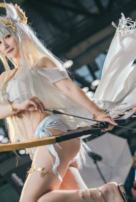 Áo tắm bạch kim Arknights @Wuli大YIMI (ijoy Comic Expo xcgf China Game Festival) (9P)