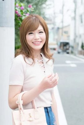 (Kanako Kaminami) Âm hộ của cô em gái trông ngây thơ đủ chật (40P)