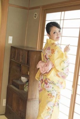 (Ngựa Tsumi) Người đẹp mặc kimono và bị đụ đến cực khoái (60P)