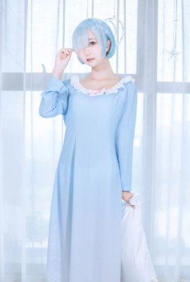 Re: Cuộc sống ở một thế giới khác với Zero Rem Pyjamas@Cà tím xanh nasu (9P)