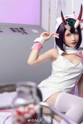 Cosplay trang phục y tá cậu bé nuốt chửng FGO (CN: AKA_fu Yaya) (12P)