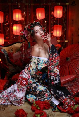 Người mẫu chân Đài Loan vớ, giày cao gót, chân đẹp, Huang Yunfei, kimono, vớ, chân đẹp trong studio (38P)