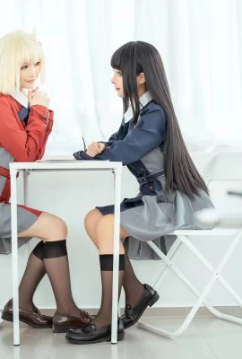 Chunmomo (蠿沫沫) và Taoliangazhai cosplay Chisato và Takina – Lycoris Recoil (58P)