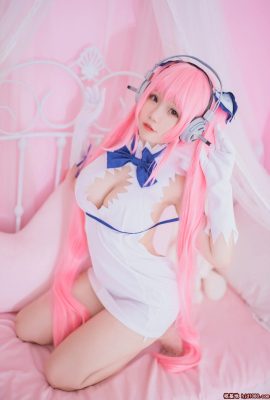 (HT95Cosplay) VOL.02 Cô gái thuần khiết và xinh đẹp (15P)