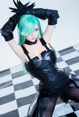 Album Cosplay Vagrant Valerie