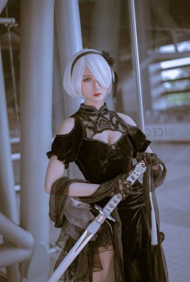 NieR: Mechanical Era 2B @Yiziki-Yi Yuezi (Nhiếp ảnh: @久久vacation) (9P)