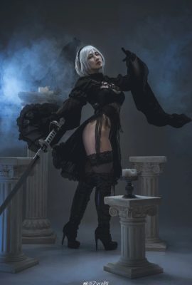 NieR: Automata 2B (màu trắng): @你里松_, 2B (màu đen): @Zyra秋(9P)