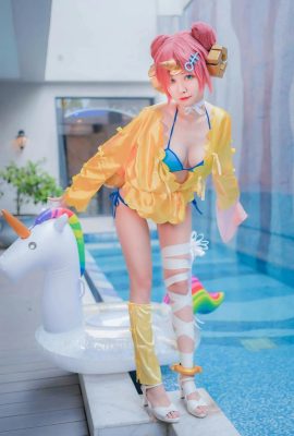 (Cosplay) Arty Huang – Áo tắm FGO Frankenstein (2 bộ) (32P) (6/2/2022)