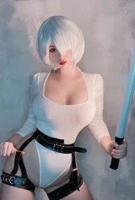 NieR: Automata 2B Voeza (13P)