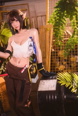 Abao cũng là một cô gái thỏ Cosplay Bọ chét rừng