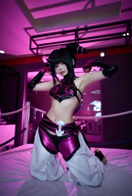 Cosplay ZinieQ Han Juri