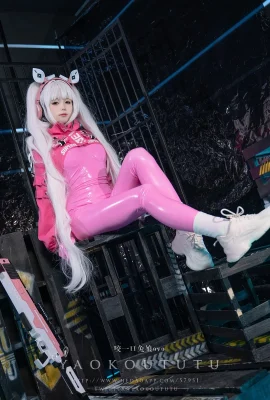 Cosplay thỏ bột nếp NIKKE: Alice