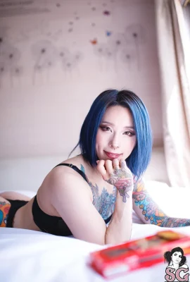 SuicideGirls Ayuu – Ngày nghỉ đột xuất – x59 – 02 tháng 1 năm 2025