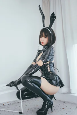 Xansoon Xuan Xiao Xue Chị -Bunny Girl Maid Rabbit Girl Maid (52p)