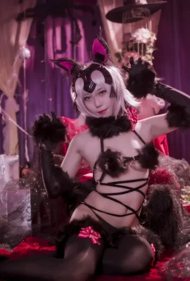Anime Blogger Money Cold-Joan của ARC (8P)
