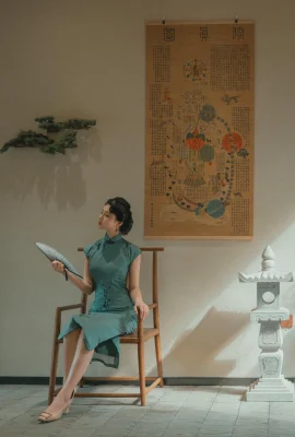 Trực tuyến Người đẹp Nnian Chủ đề hoa biển Sexy Phong cách cổ xưa Cheongsam tiết lộ đồ lót màu trắng với vớ lụa màu đen cho thấy hình ảnh cám dỗ hoàn hảo của cơ thể 80p