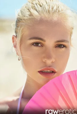 (Niêu khiêu dâm) ngày 23 tháng 5 năm 2025 – Margot Gajewska Beach Rose (35p)